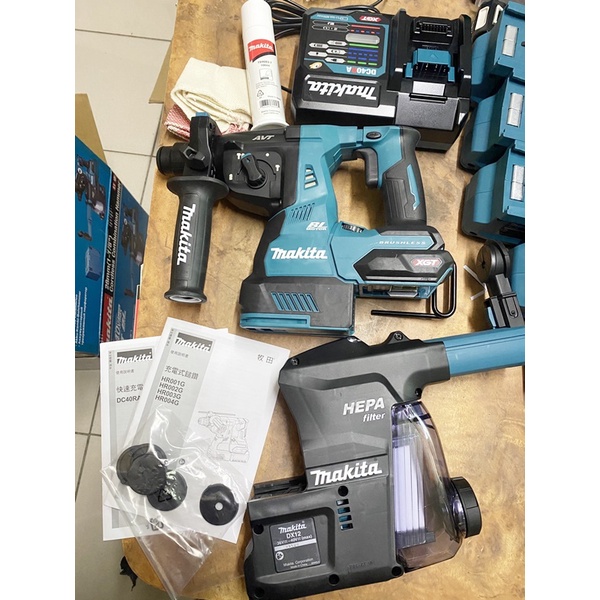 Makita ST102G 電動釘打ち機 （サウナマット2枚セット （サウナマット 