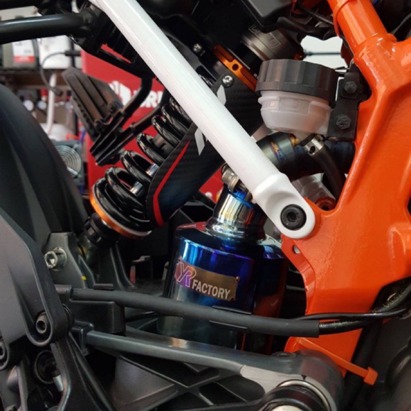 YR FACTORY KTM RC390 DUKE390 DUKE250 中段鈦回壓排氣管| 蝦皮購物