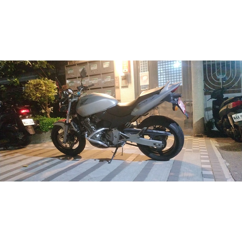 HONDA CB600 中黃蜂/ 2004年紅牌600cc 銀色重機車經典稀有車款可看車| 蝦皮購物