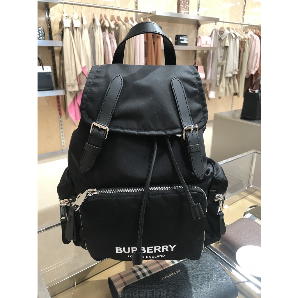 7月Ｘ歐洲代購 Burberry The Rucksack 標誌印花尼龍 後背包 (中款) 80212611