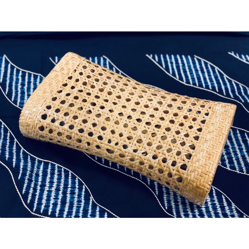 《原鄉緣手工藝》天然密編/精編藤枕~夏季涼爽舒適健康 藤枕頭 密編、透氣、精編簍空、精編元寶－4款 | 蝦皮購物