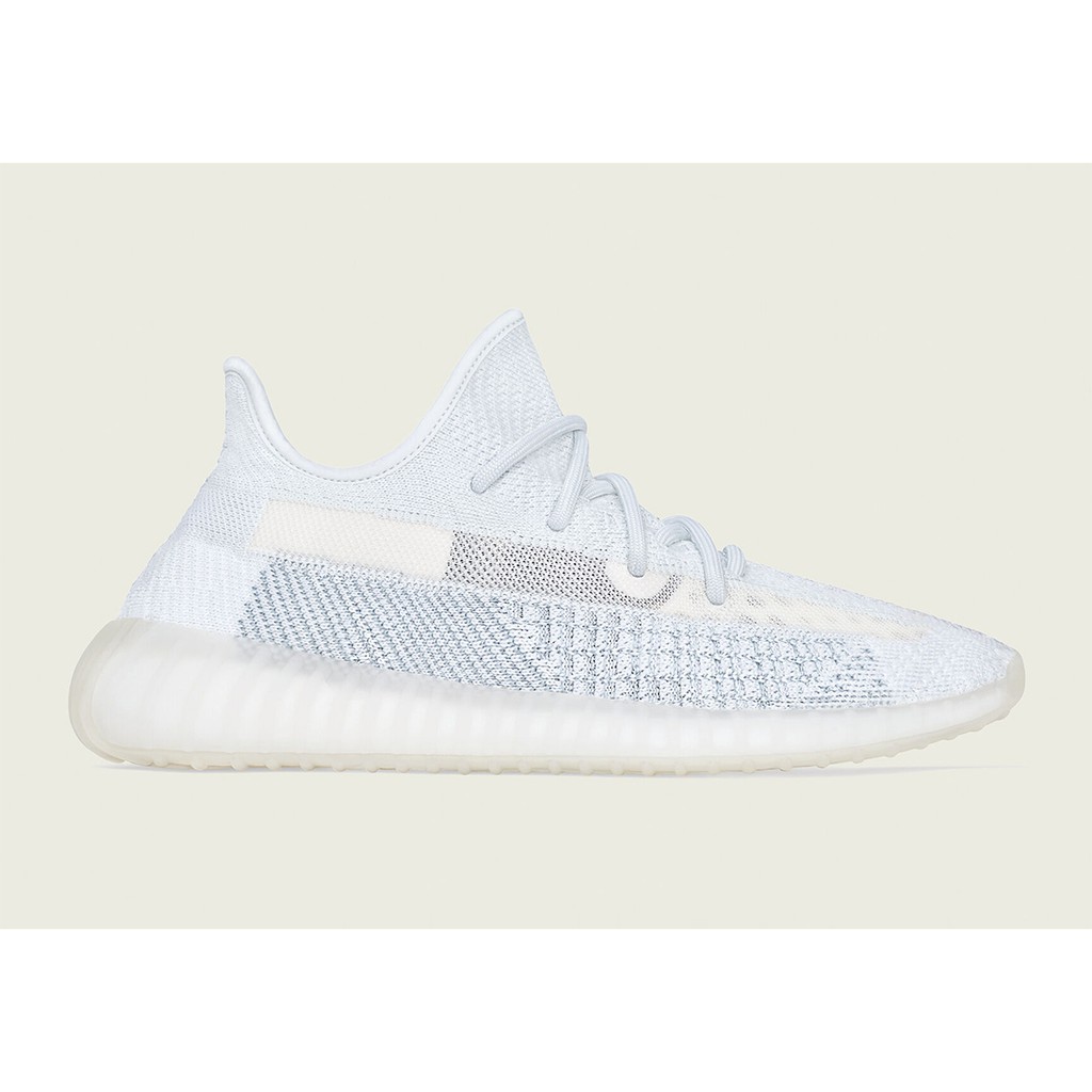 Club Design】YEEZY BOOST 350 V2 雲白