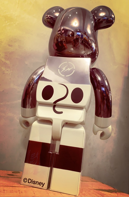 Fragment Design x Medicom Toy Mickey 90週年紀念版BE@RBRICK 1000