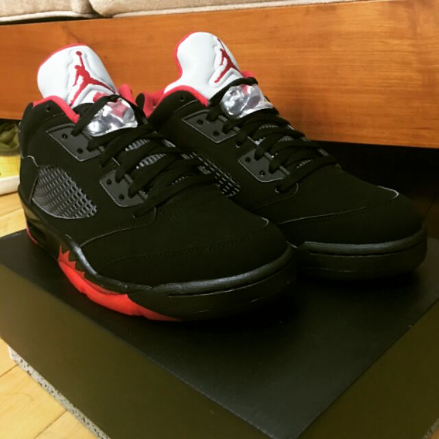 Bred hot sale 5 jordans