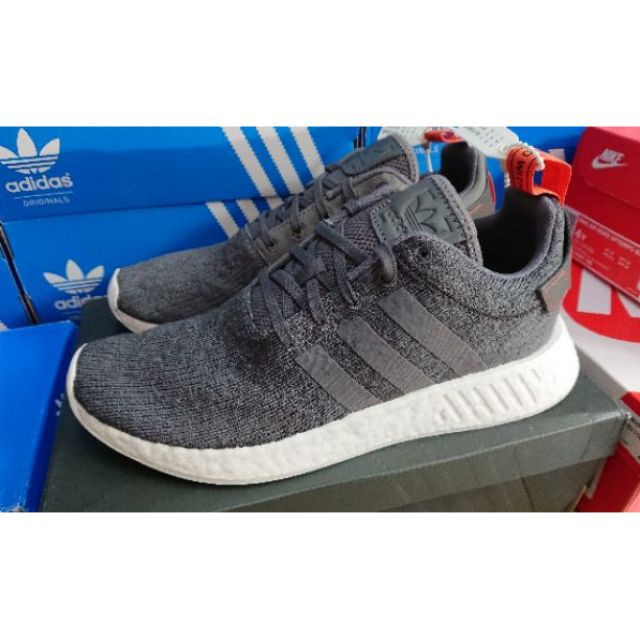 Adidas nmd outlet r2 light grey