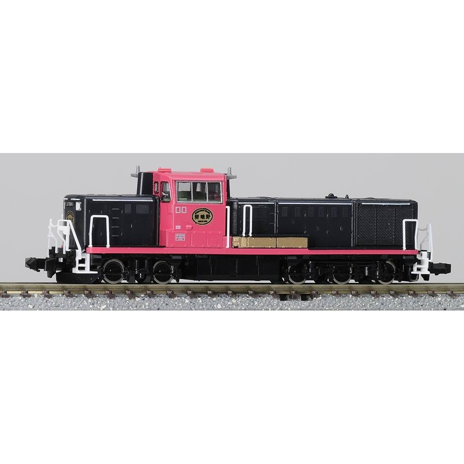 TOMIX 2657 限定品 嵯峨野観光鉄道DE10形ディーゼル機関車（1104号機)