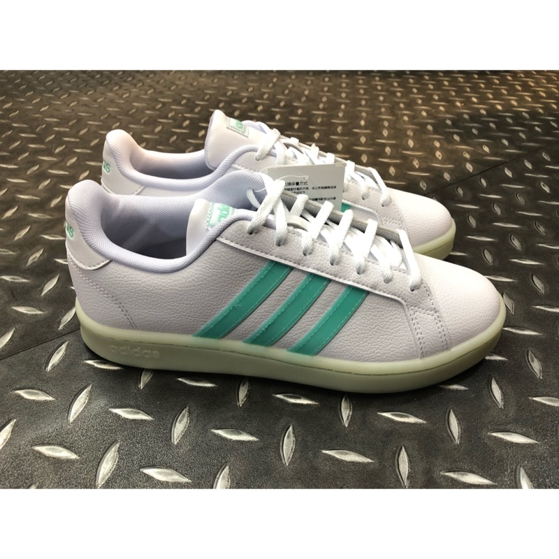 Adidas neo white and green sale