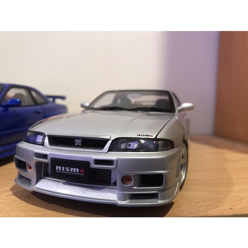 【美品】 AUTOart 1/18 R33 GT-R NISMO R-tune 1/18 AUTOart Nissan Skyline GTR GT-R R33 R-Tune (White