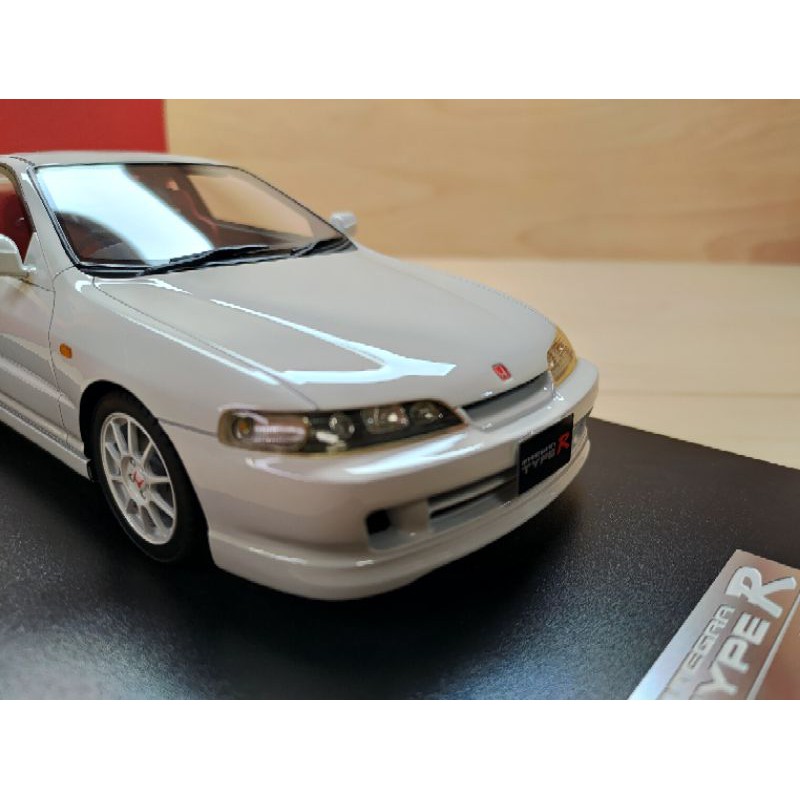 1/18 1:18 onemodel Honda Integra Type-R dc2 本田硬地瓜白 1/18 1:18 onemodel Honda Integra Type-R dc2 本田硬地瓜白