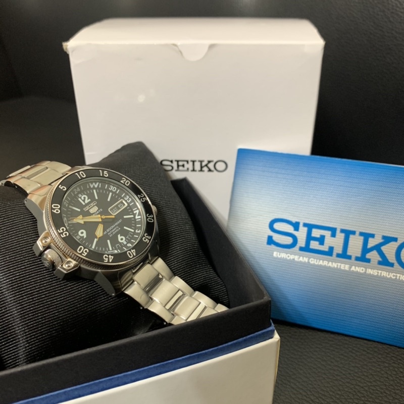 Seiko 5 sports altas land shark seiko錶