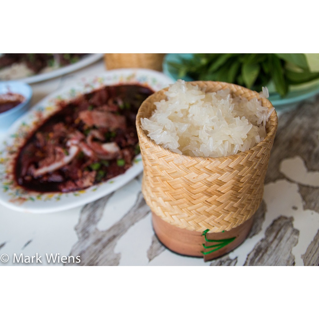 泰國代購 手工製作 竹飯盒 糯米保存 竹簍 กระติบข้าวเหนียว 泰國便當盒 裝飯 竹編飯盒 台灣現貨 | 蝦皮購物