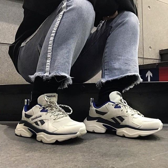 Reebok x wanna one royal bridge 3.0 sales