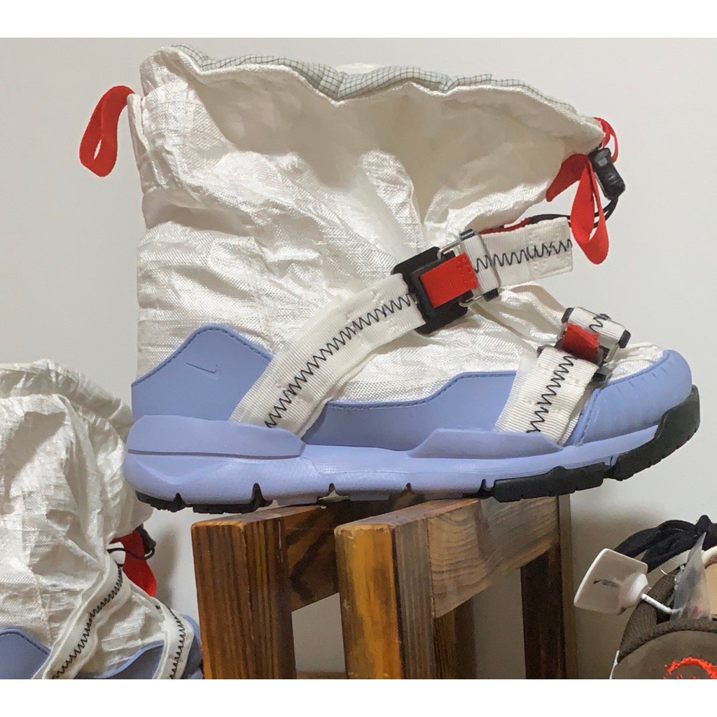 Tom sachs mars on sale yard 2. overshoe