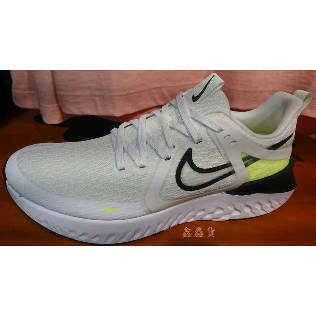 Nike legend hot sale react 2019