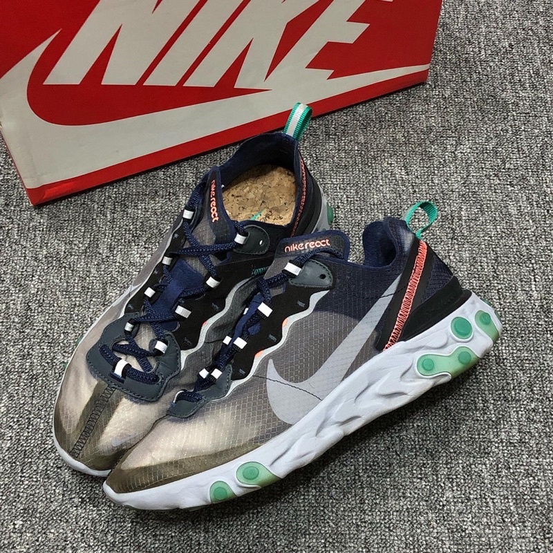 NIKE react element 87 24.5cm-