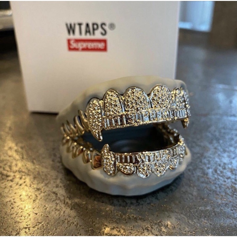 聯名限定Supreme x WTAPS Grills Incense Burner 21AW 鑲鑽金牙香立