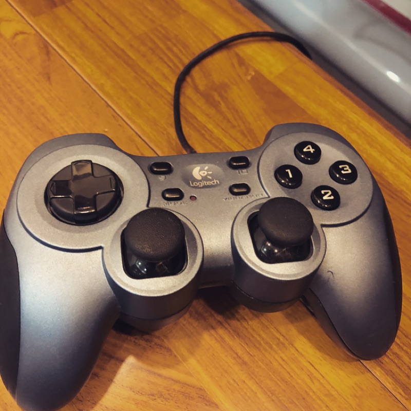 羅技 搖桿 Logitech RumblePad 2 | 蝦皮購物
