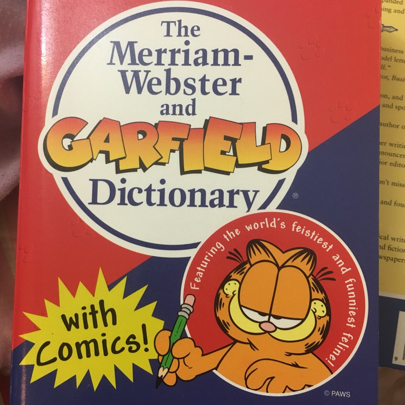 The Merriam-Webster and Garfield Dictionary | 蝦皮購物