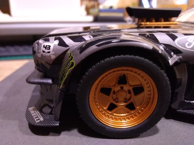 Topmarques 1/18 Ford Mustang Hoonigan Ken Block | 蝦皮購物
