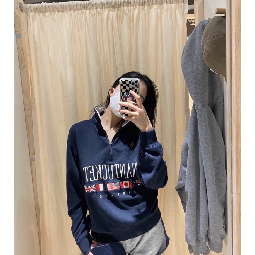 Brandy melville blue missy on sale sweatshirt