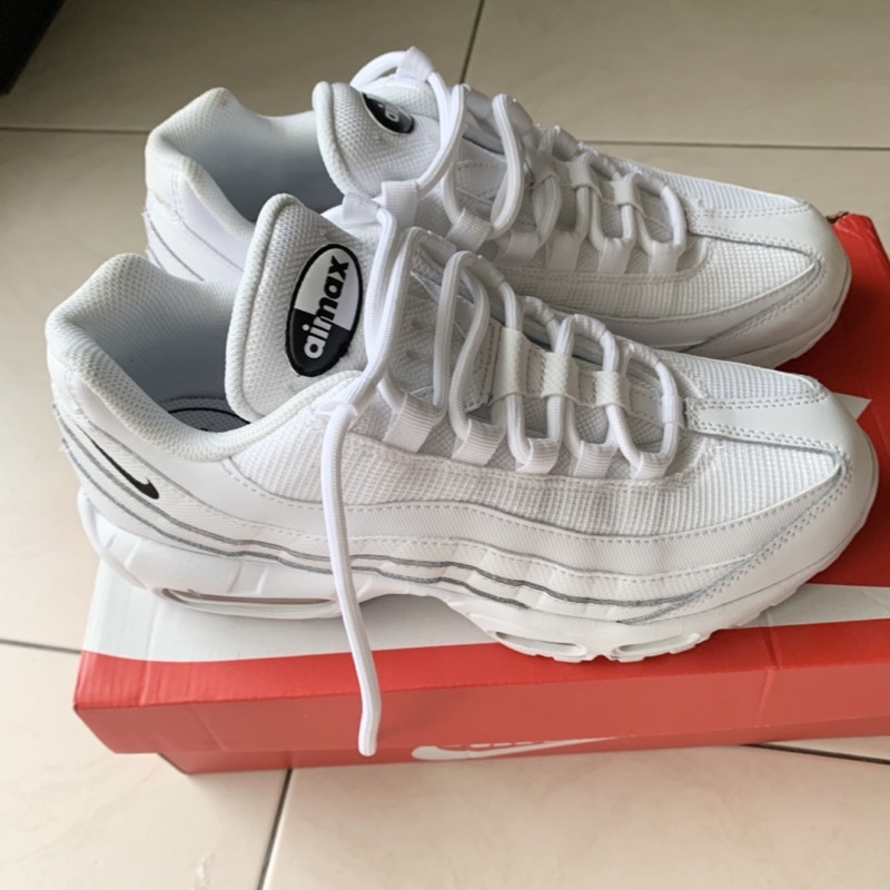 Triple 2025 white 95s