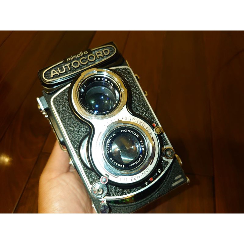 Minolta Autocord【正常品】 初めての二眼レフ Minolta AUTOCORD｜en