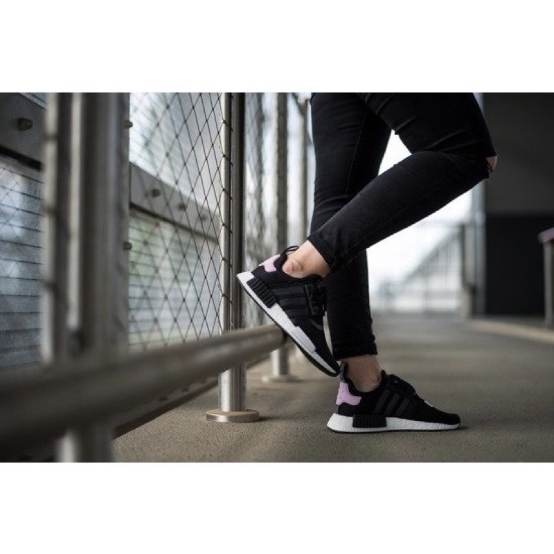 Adidas nmd mujer negras zara best sale