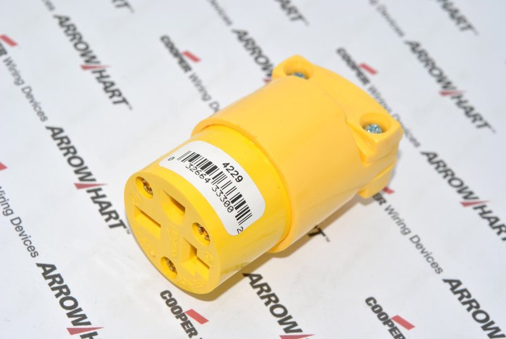 美國 EATON COOPER 4229 20A 250V (220V可用) NEMA 6-20 商用級 連接電源母頭 | 蝦皮購物