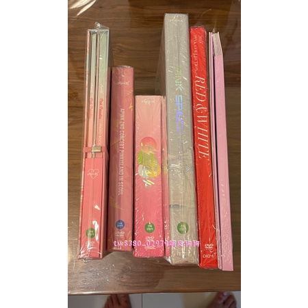 APINK PUT YOUR HANDS UP 3 DISC K-POP DVD + PHOTOBOOK + PHOTO