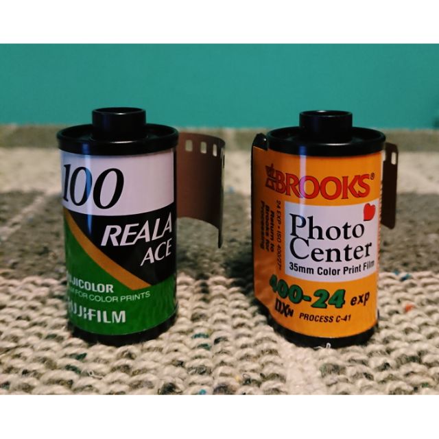 FUJICOLOR REALA ACE 100など　期限切れフィルム5本セット FUJICOLOR REALA ACE 100など 期限切れフィルム5本セット（富士