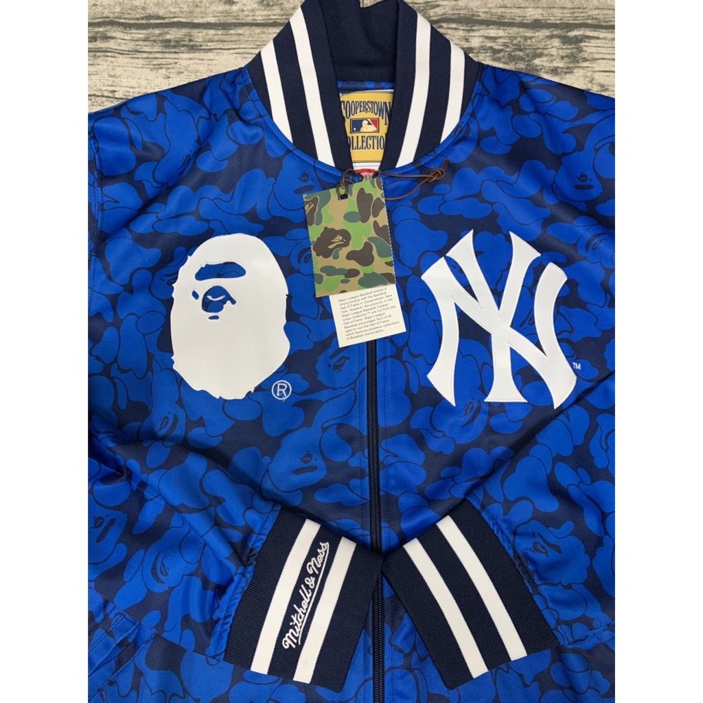 全新 BAPE x Mitchell and Ness x New York Yankees 洋基聯棒球外套