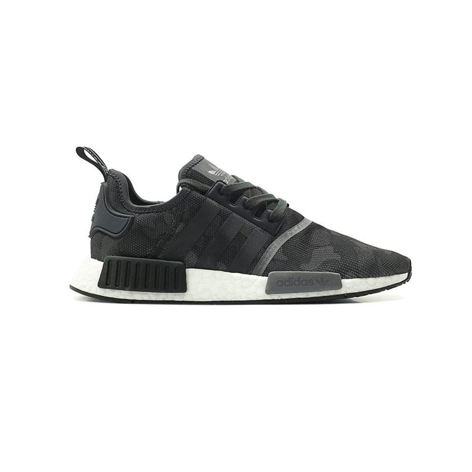 Adidas nmd shop r1 black camo