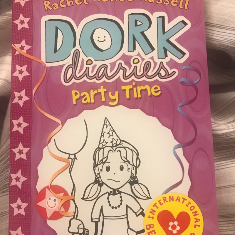 DORK party time英文故事書8-10歲 | 蝦皮購物