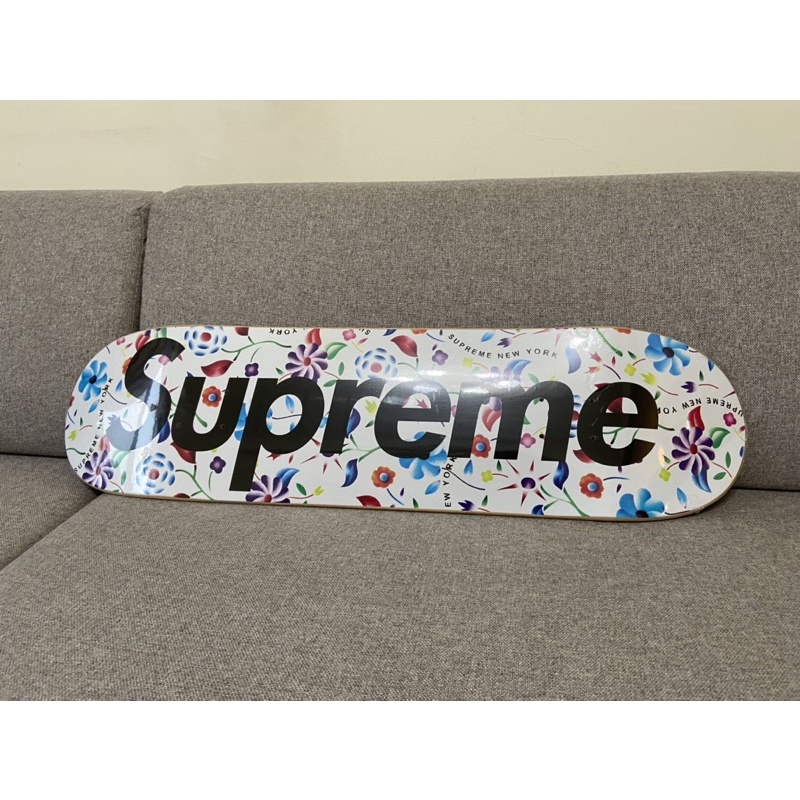 安価 ワタナベ Supreme Black Airbrushed Floral Skateboard SS19 スポーツ/アウトドアその他