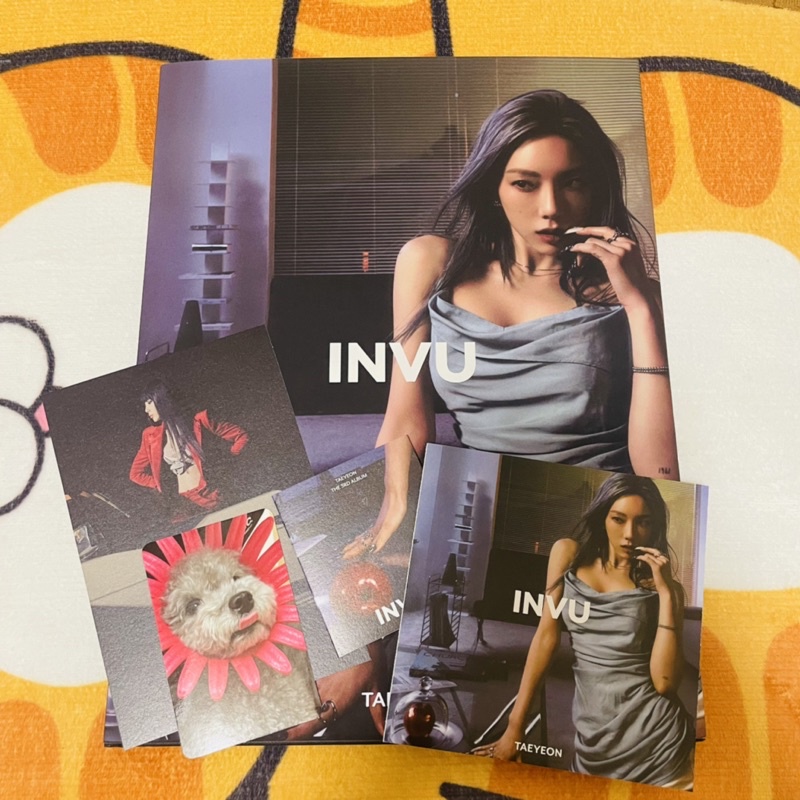 太妍 Taeyeon(少女時代Girls` Generation)第三張正規專輯「INVU」限量版ENVY小卡ZERO | 蝦皮購物