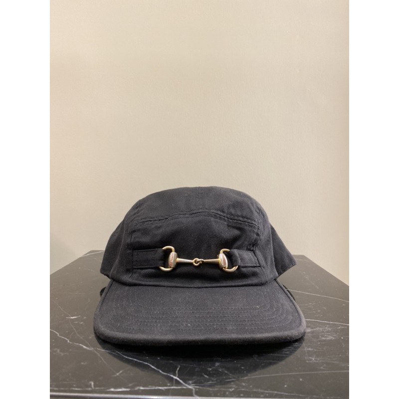 二手supreme horsebit camp cap 馬銜扣五分割帽子| 蝦皮購物