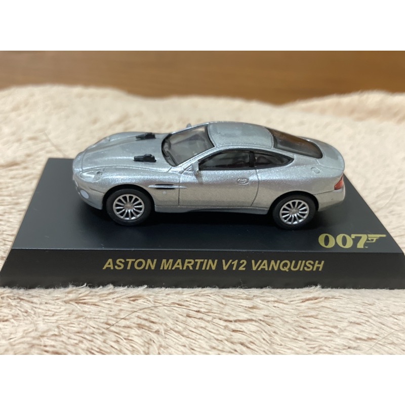 京商kyosho 1/64 007龐德座駕 ASTON MARTIN V12 VANQUISH 無盒無卡