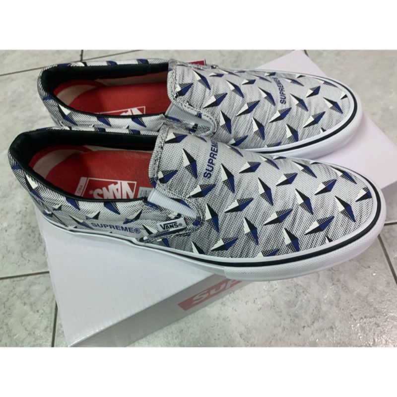 Supreme X Vans slip on US9