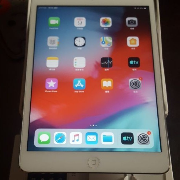 Apple iPad mini 4 WiFi版128G 32G 金台灣公司貨andy3C | 蝦皮購物