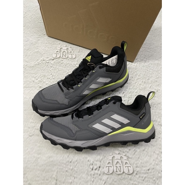 Terrex hot sale tracerocker adidas