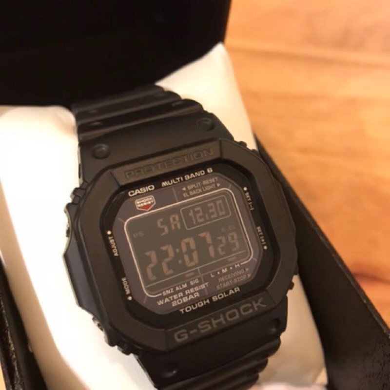 全新陳列品🇯🇵 CASIO G-SHOCK GW-M5610 酷黑6局電波太陽能錶| 蝦皮購物