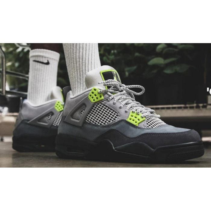 吉米.tw】代購Air Jordan 4 Retro OG MAX 95 Neon 灰綠CT5342-007