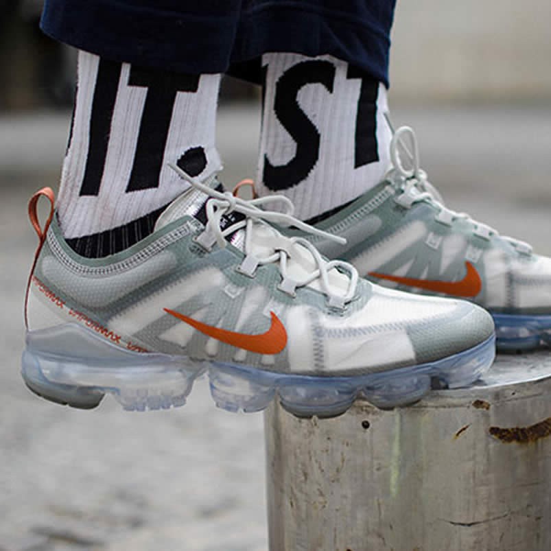 Vapormax 2019 light olive sales