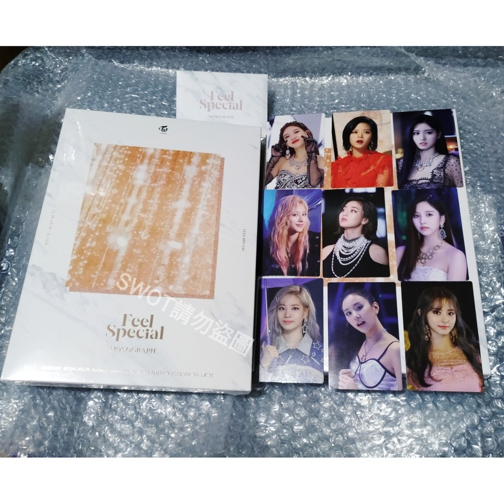 [現貨]TWICE - MONOGRAPH / Feel Special 寫真書 小卡 PHOTOBOOK