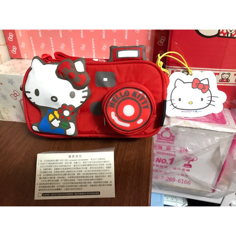 Hello kitty best sale x lesportsac