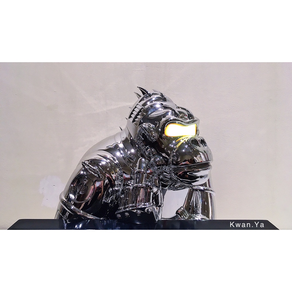 空山基Sorayama XLARGE Robot Gorilla Complexcon 猩猩夜燈土屋