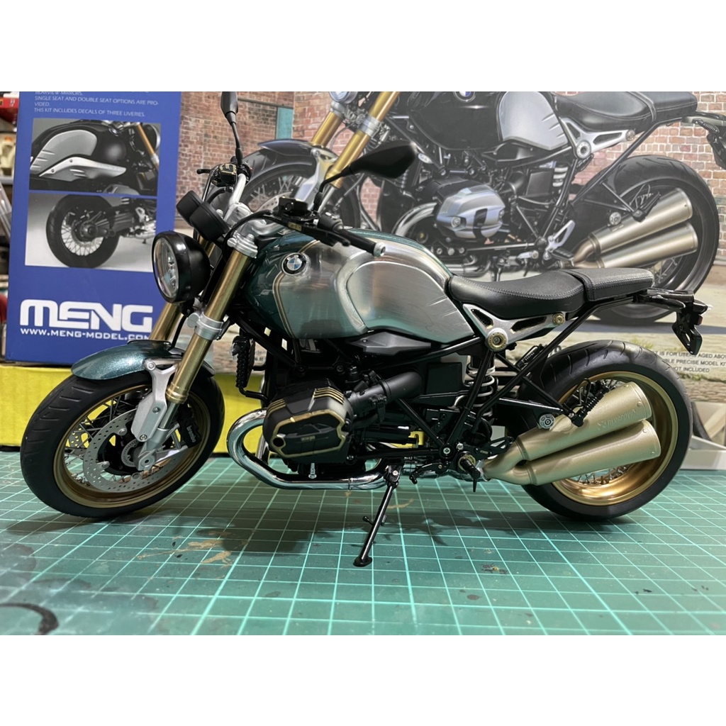 MENG 1/9 BMW R nineT 完成品 | 蝦皮購物
