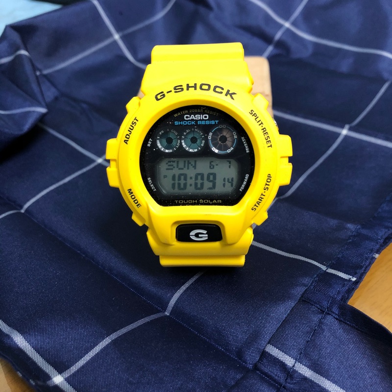 G-SHOCK GW-6900A Gショック 三つ目 黄色 イエロー 腕時計