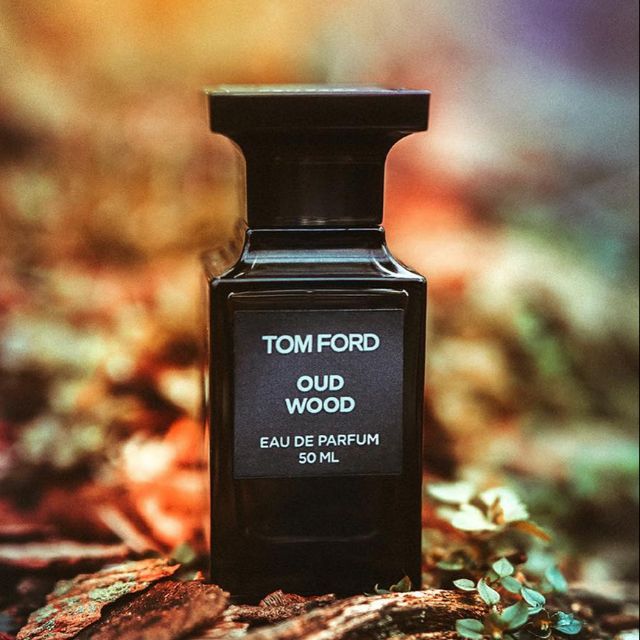 Tom ford profumo hot sale oud wood