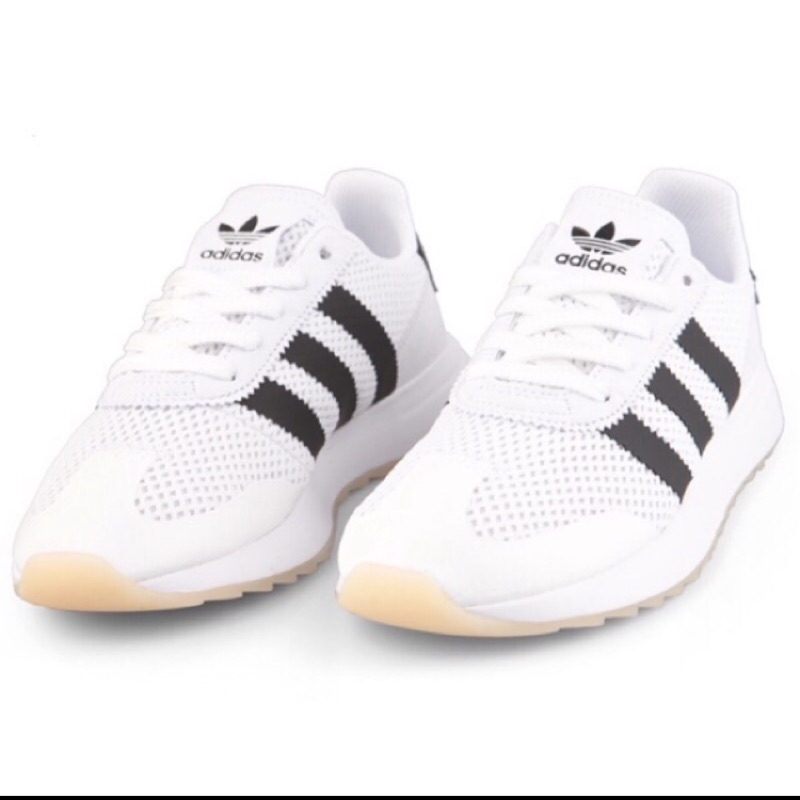 Adidas original cheap flashback sneaker